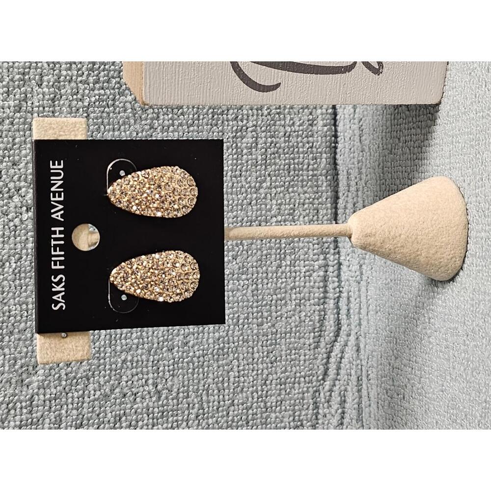 Saks Fifth Avenue Stunning Gold Glitter Drop Earrings